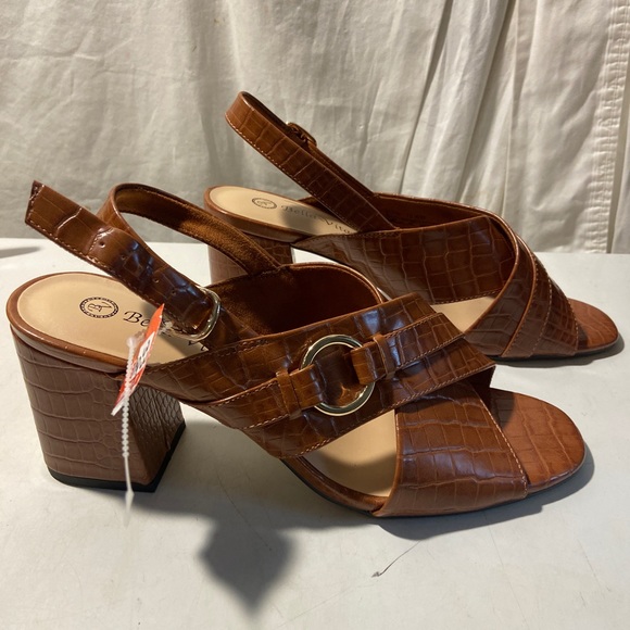 Bella Vita Shoes - Bella Vita brown croc sandals 2.5” block heels size 10WW NWT